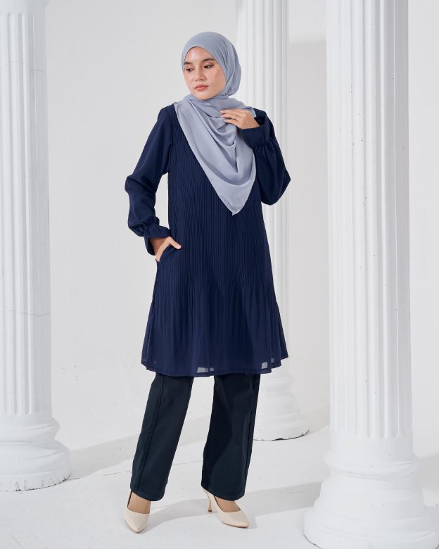 Blouse Pleated Heqira - Navy Blue