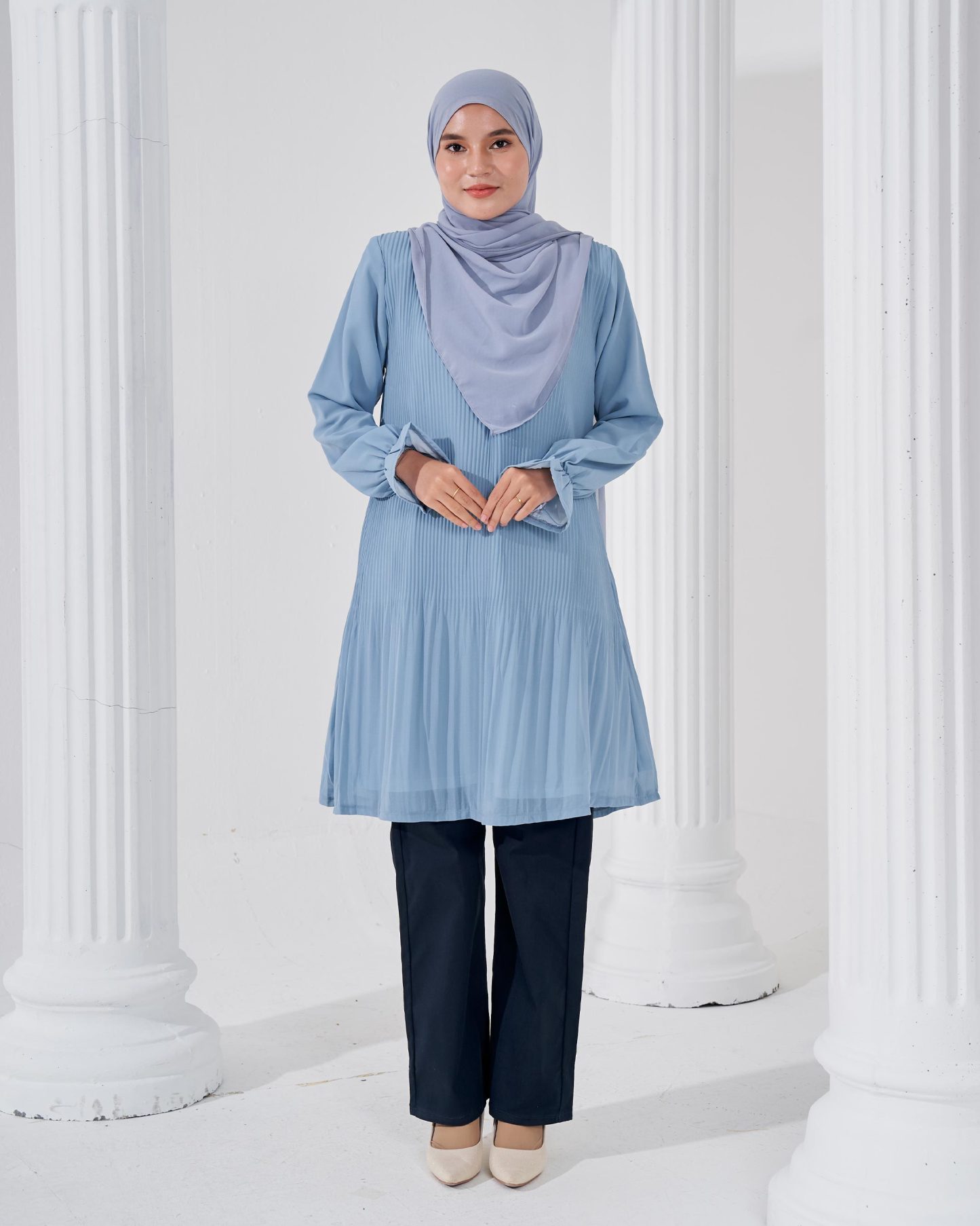 Blouse Pleated Heqira - Sky Blue
