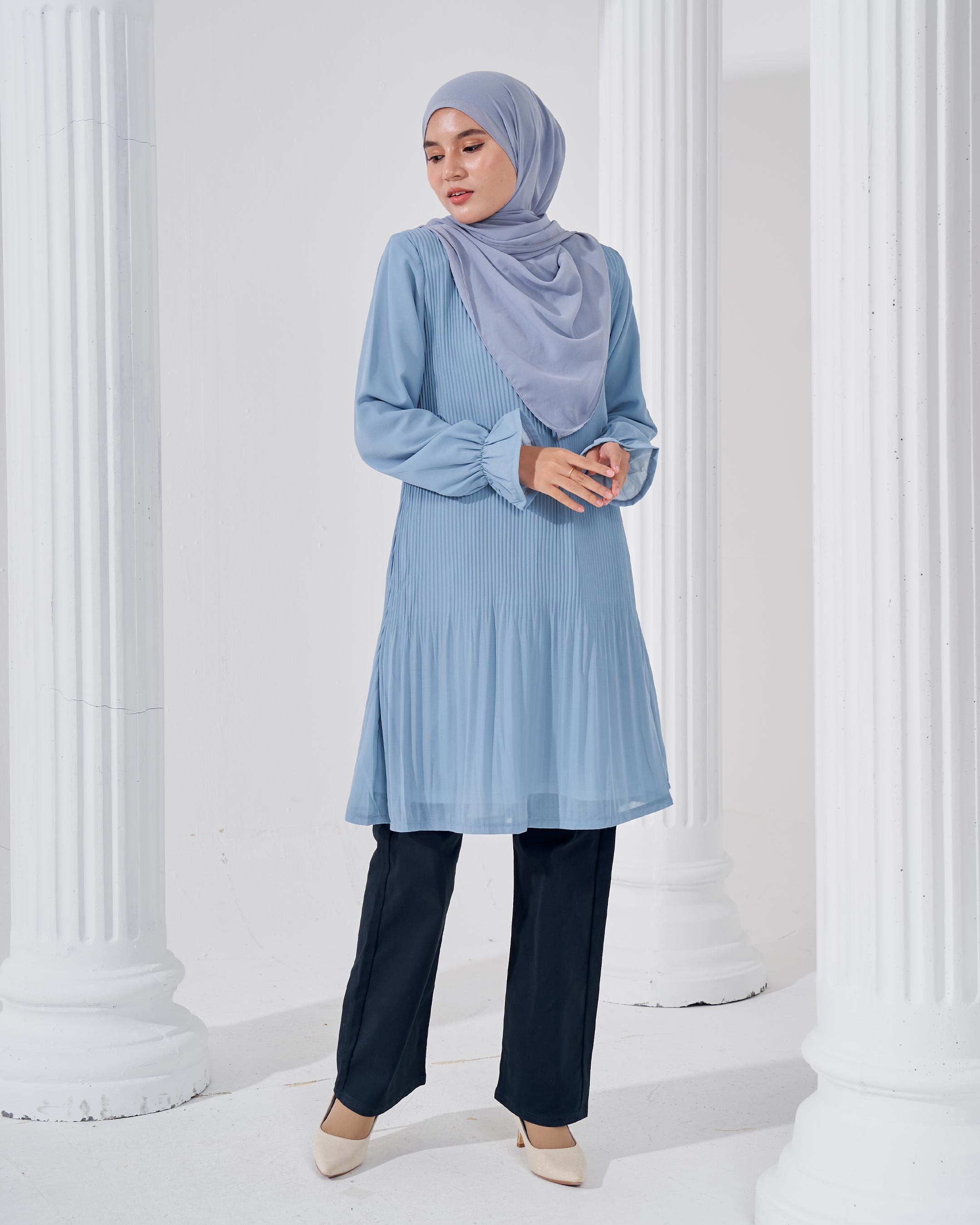 Blouse Pleated Heqira - Sky Blue