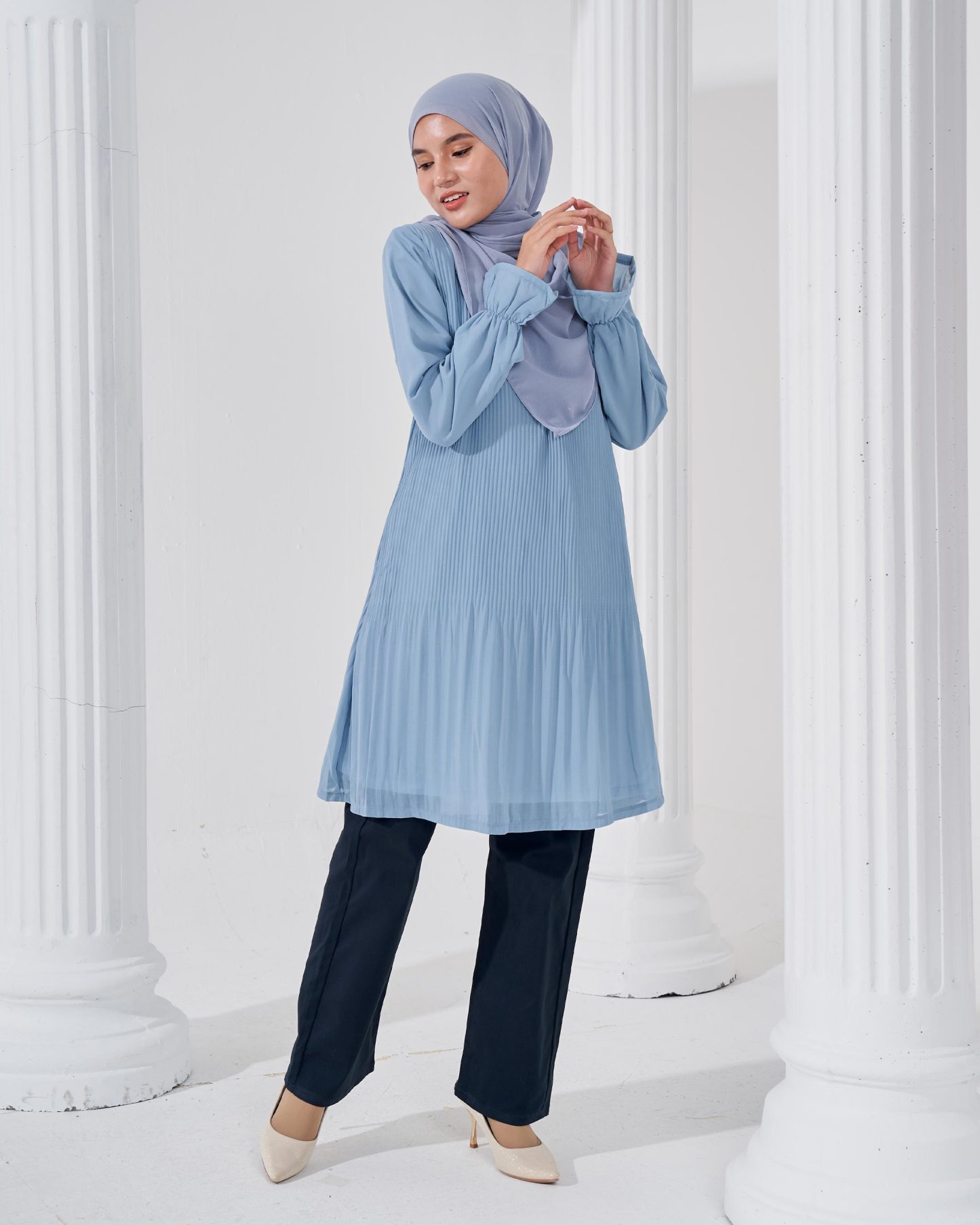Blouse Pleated Heqira - Sky Blue