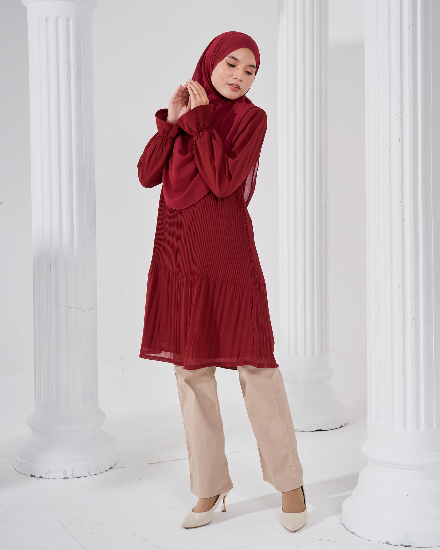Blouse Pleated Heqira - Maroon Velvet