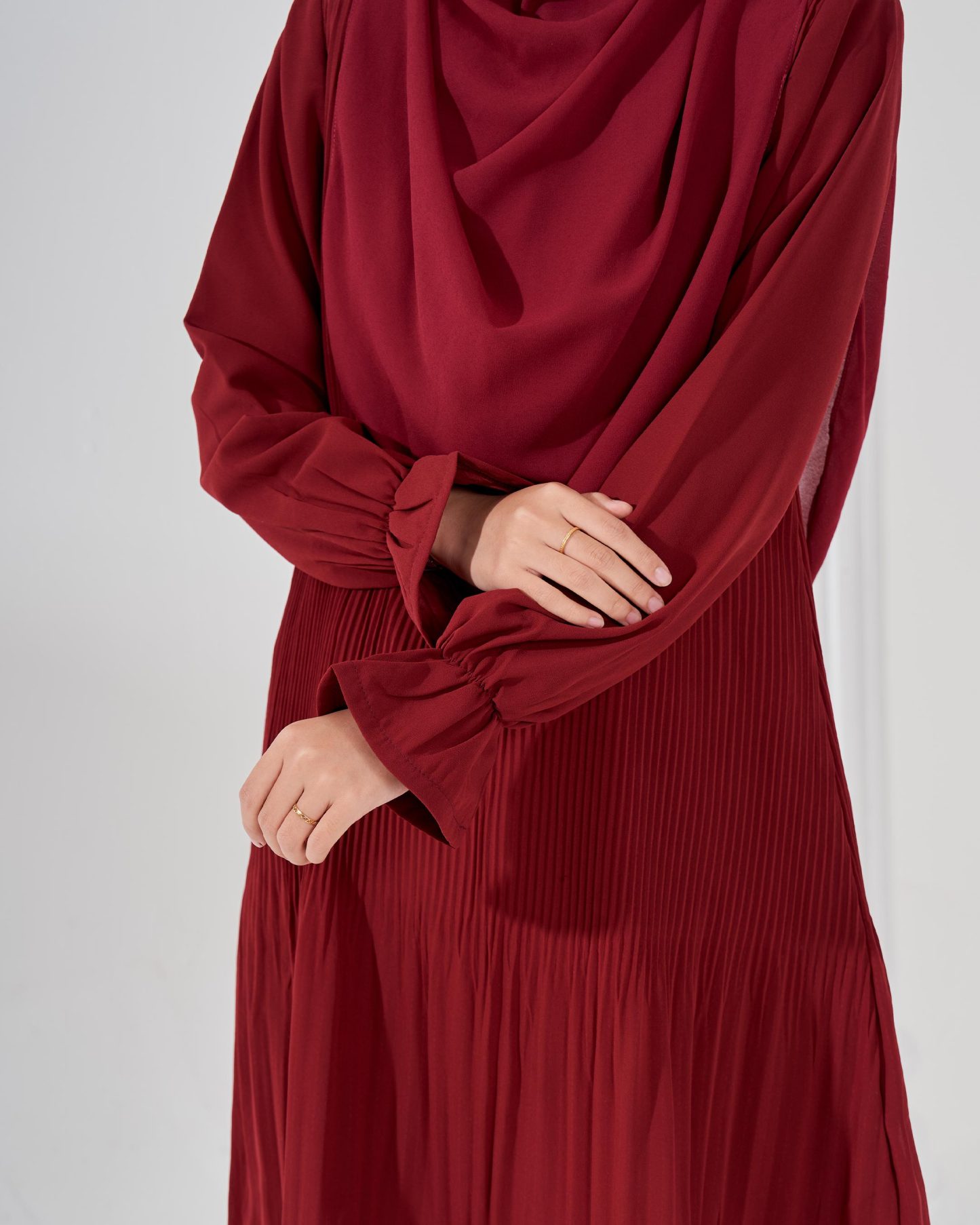 Blouse Pleated Heqira - Maroon Velvet
