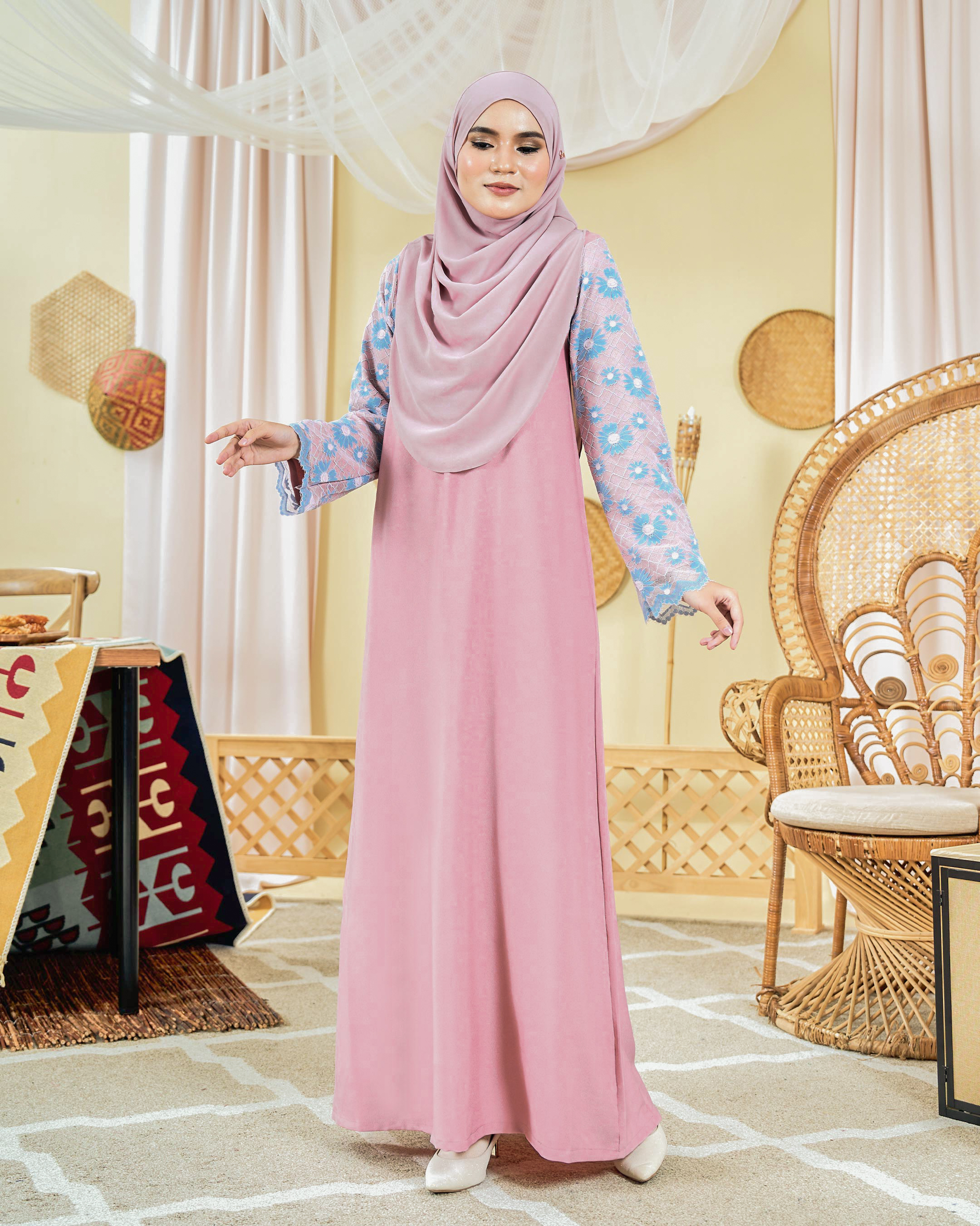 Abaya Lace Suhana