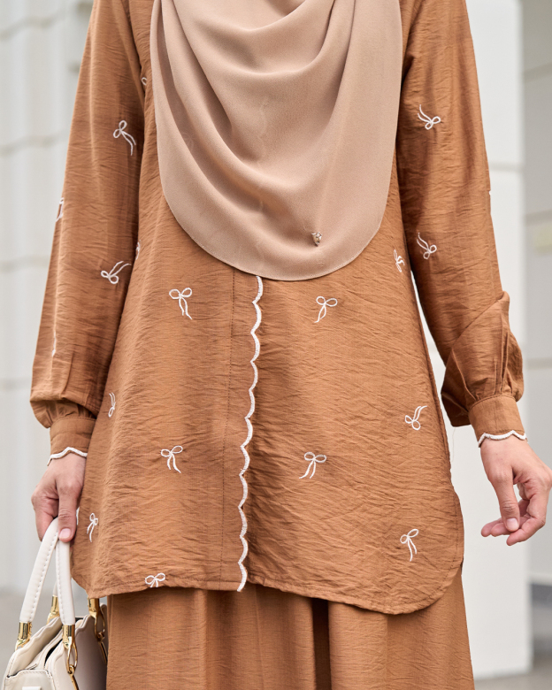 Suit Coquette Sulam Ribbon Claire – Pecan Brown