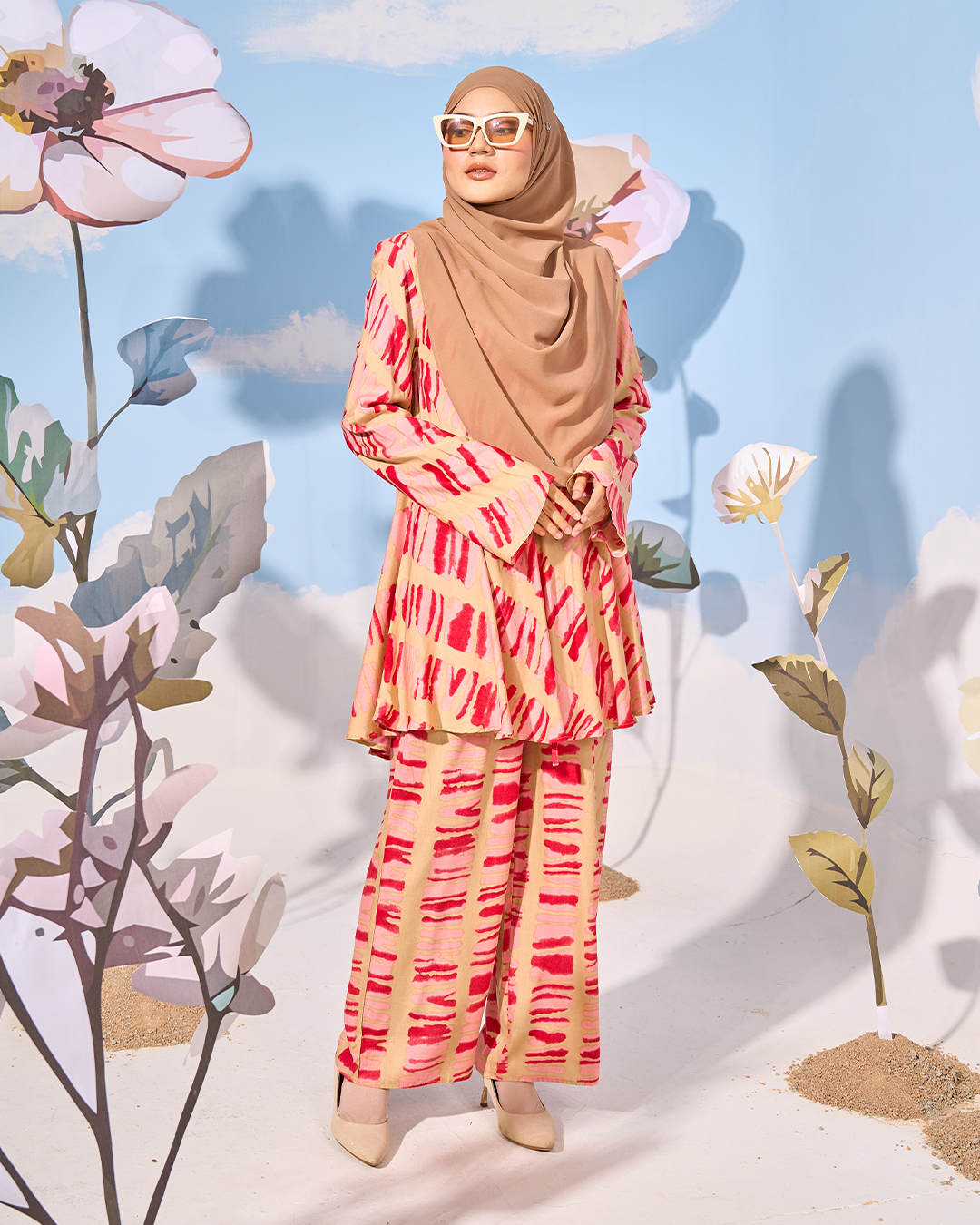 Suit Daisy Laluna X MCC - Peanut Rose