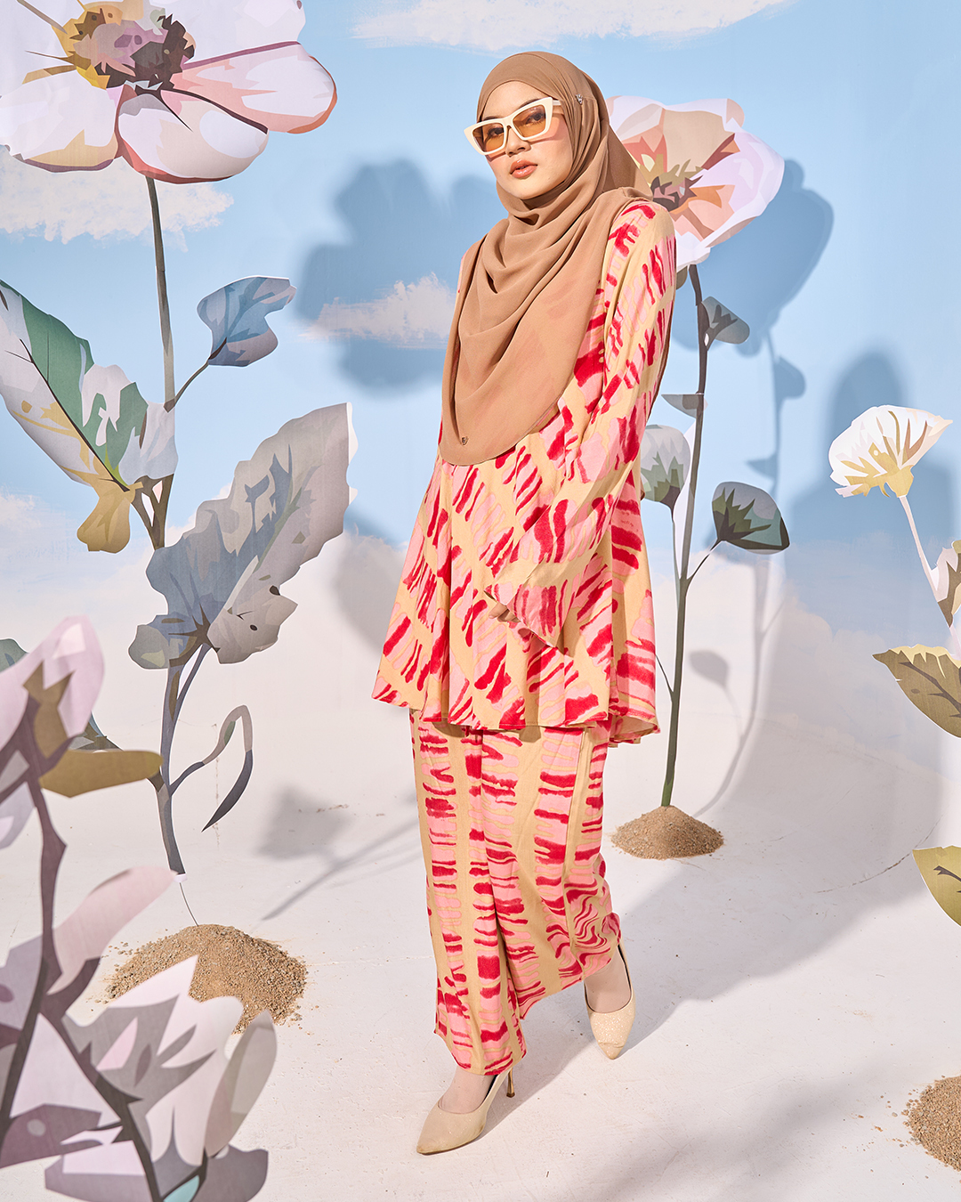 Suit Daisy Laluna X MCC - Peanut Rose