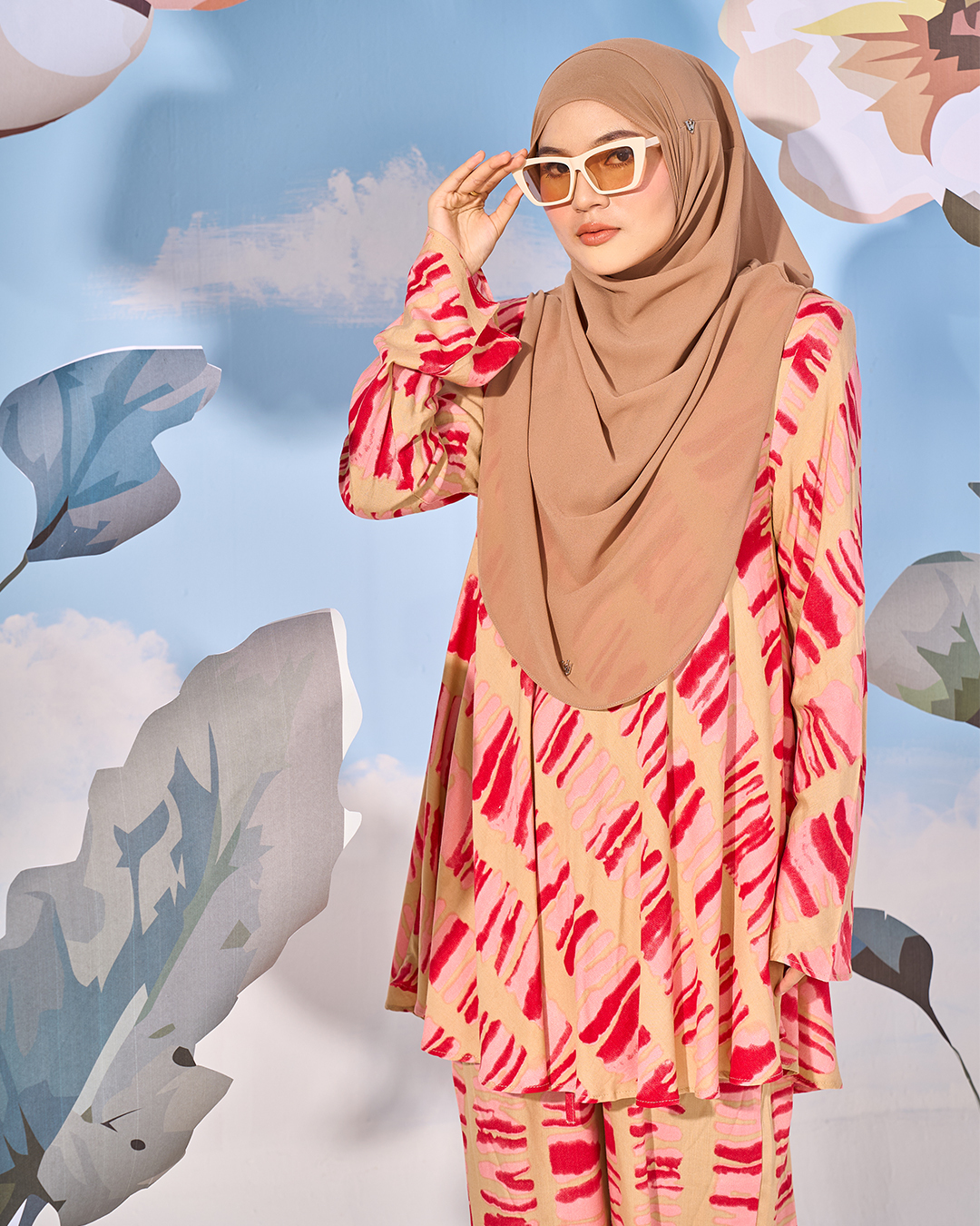 Suit Daisy Laluna X MCC - Peanut Rose