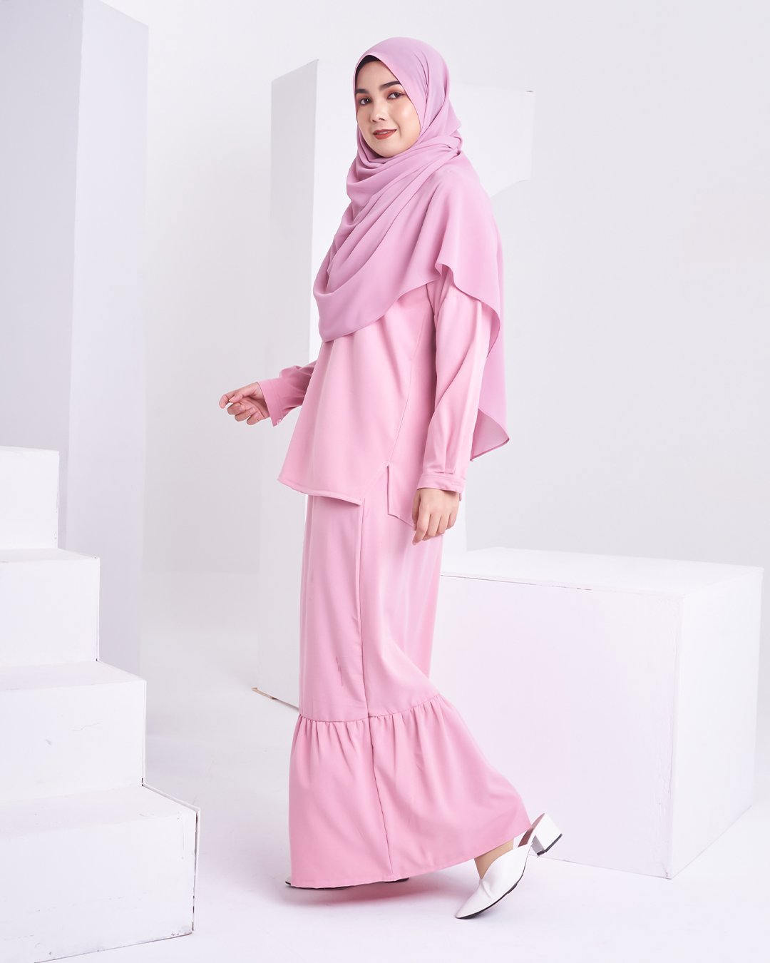 Suit Ladonna Laluna X MCC - Pink