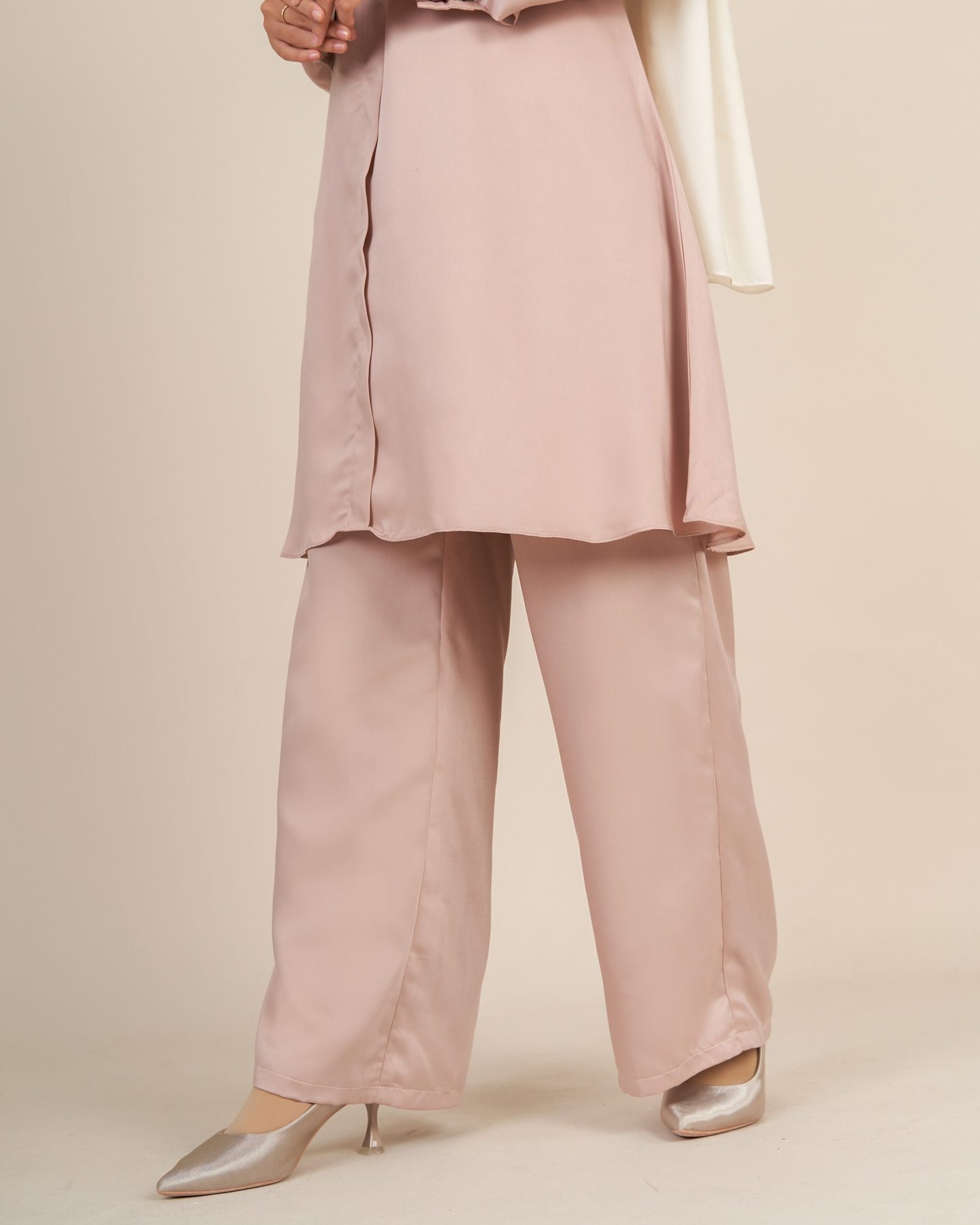 Suit Larna Laluna X MCC - Champagne Nude