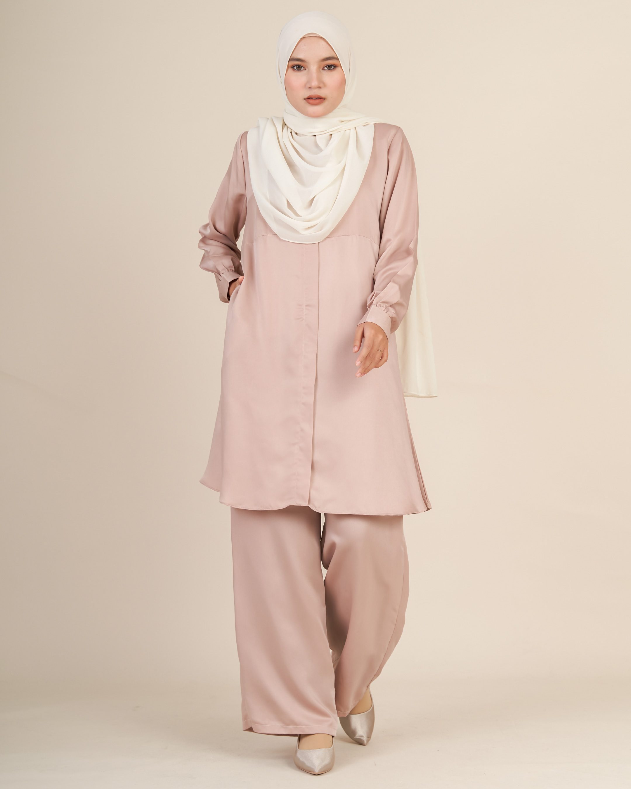 Suit Larna Laluna X MCC - Champagne Nude
