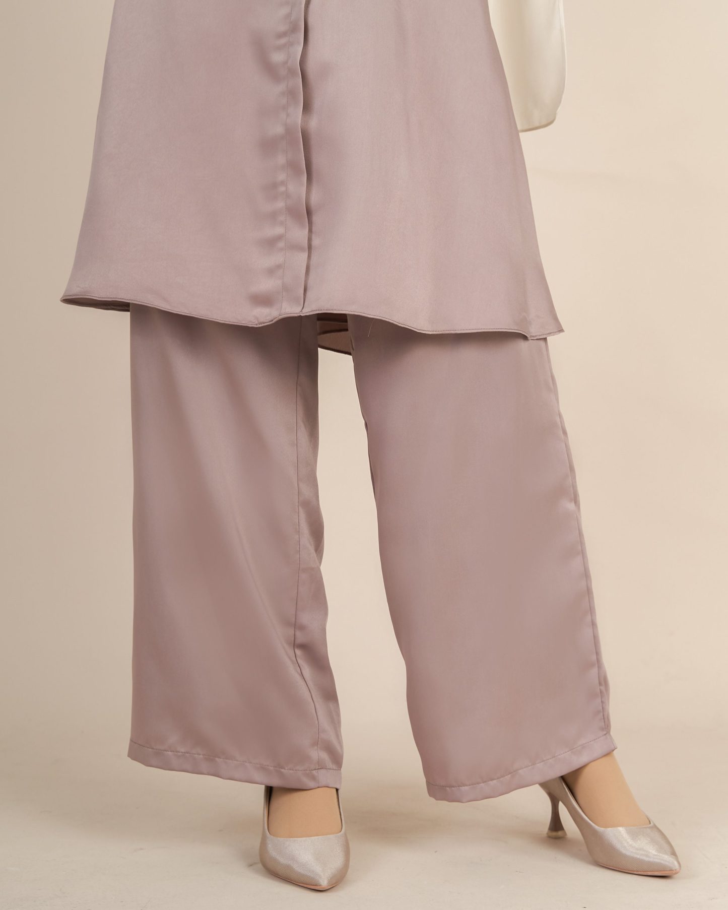 Suit Larna Laluna X MCC - Khaki Taupe