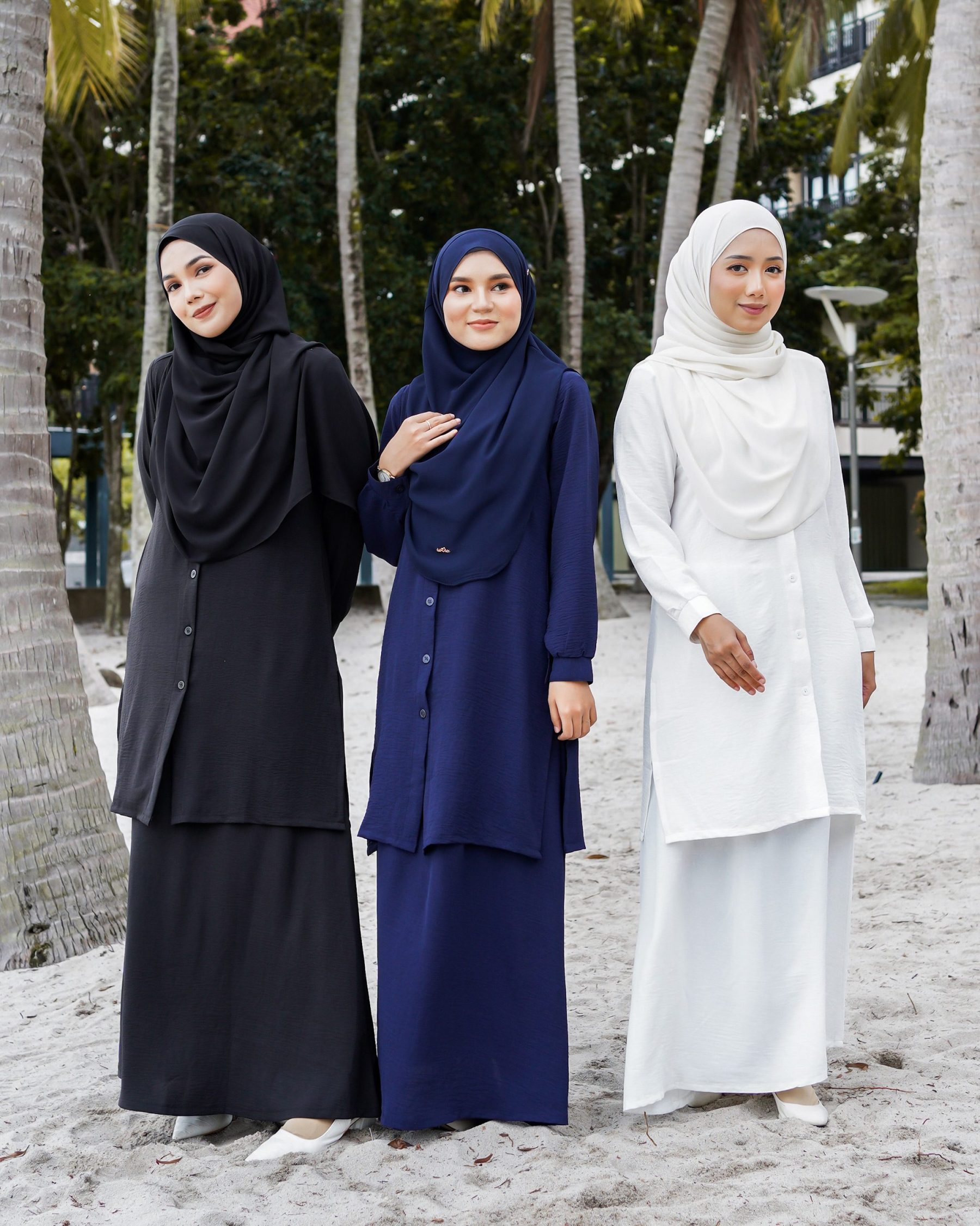 Suit Lora Laluna X MCC - Navy Blue