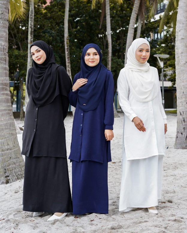 Suit Lora Laluna X MCC - Navy Blue