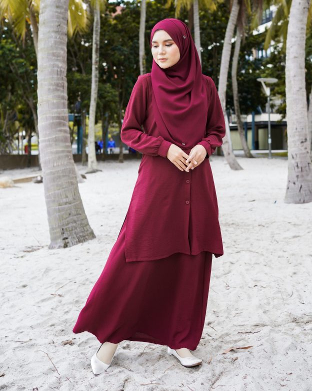 Suit Lora Laluna X MCC - Maroon