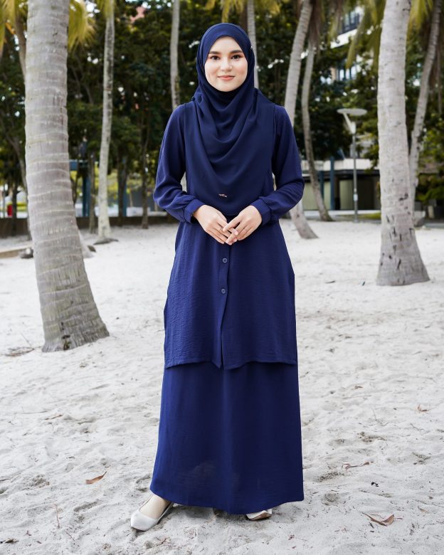 Suit Lora Laluna X MCC - Navy Blue