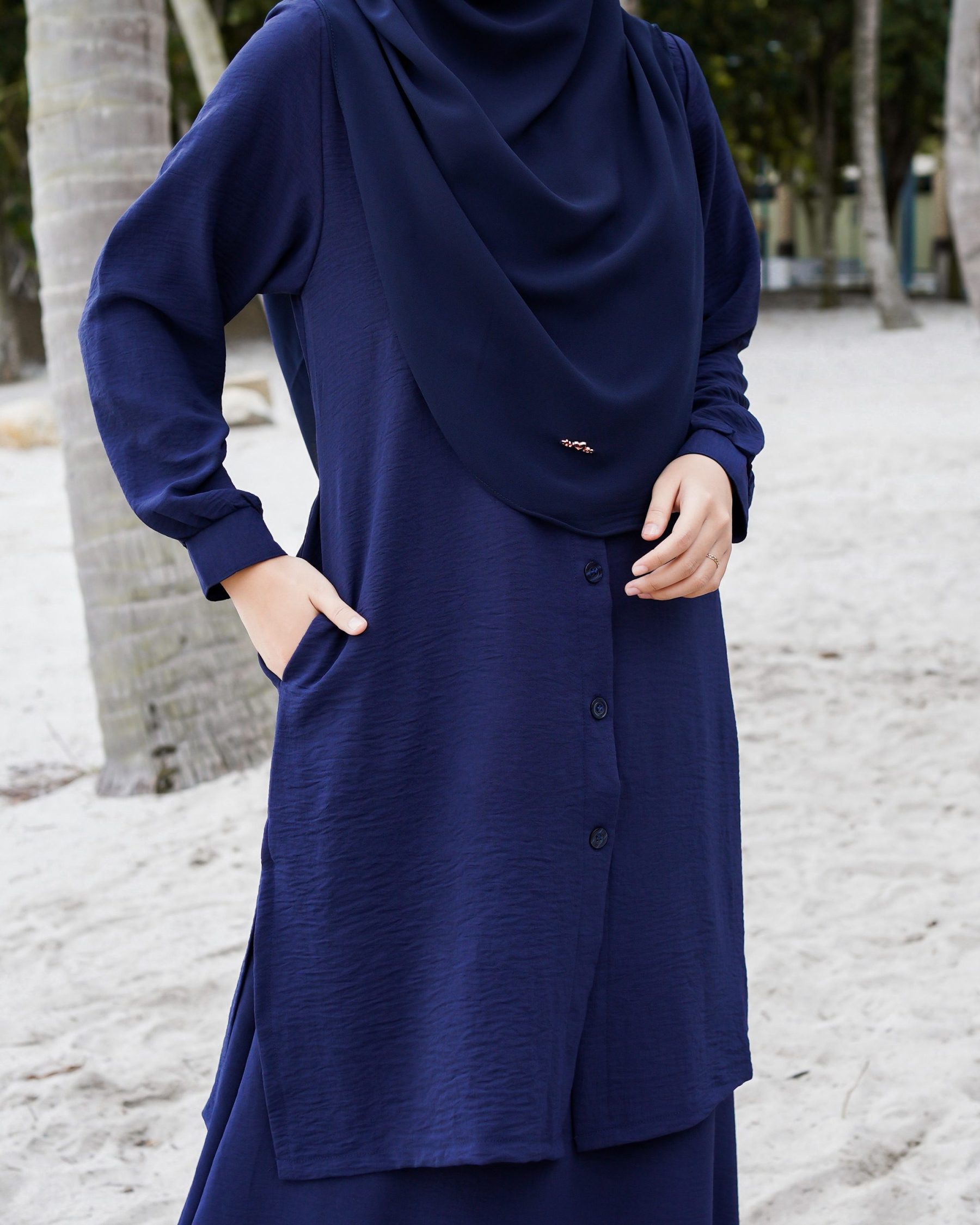 Suit Lora Laluna X MCC - Navy Blue