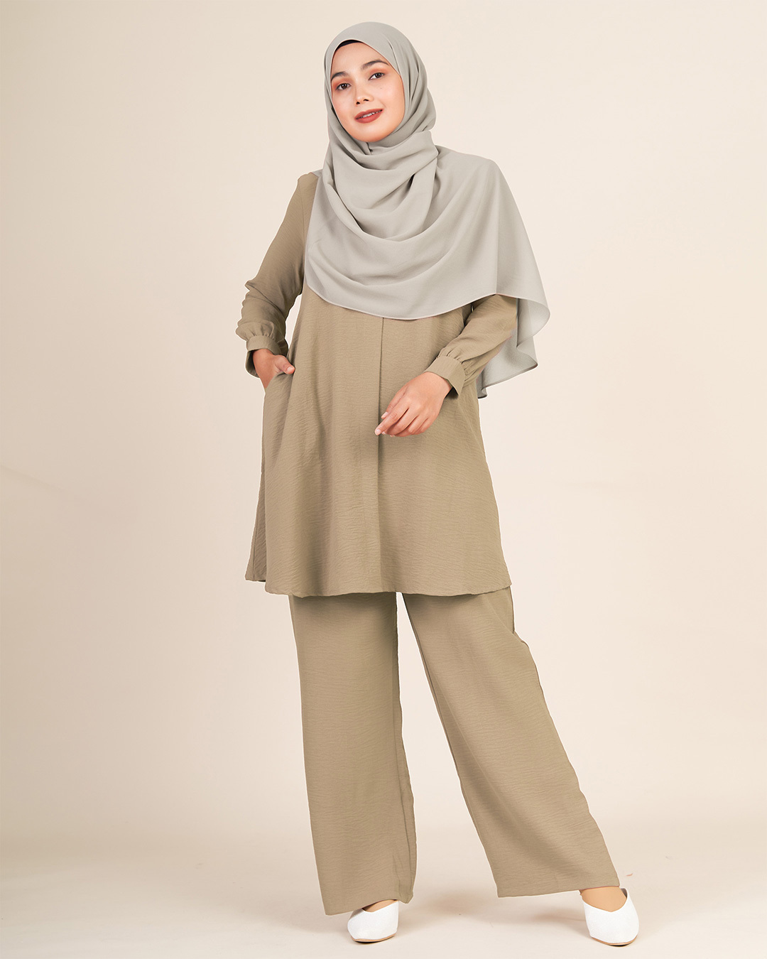 Suit Lexia Laluna X MCC - Khaki Brown
