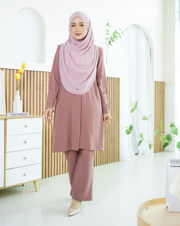 Suit Leyla Laluna X MCC - Coral Almond