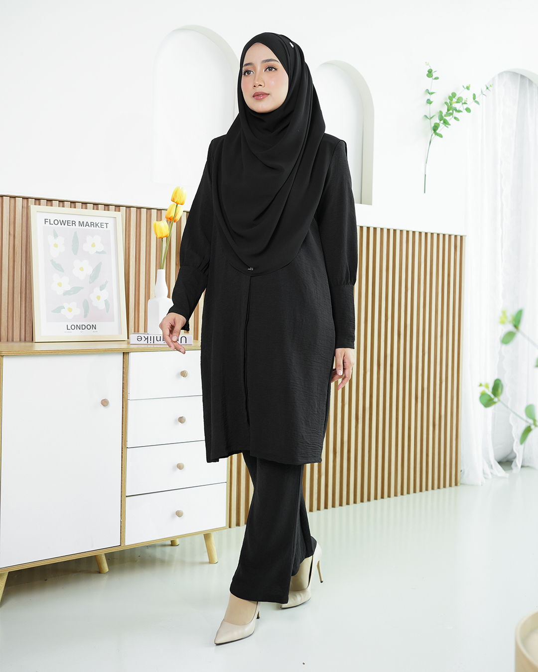 Suit Leyla Laluna X MCC - Matte Black