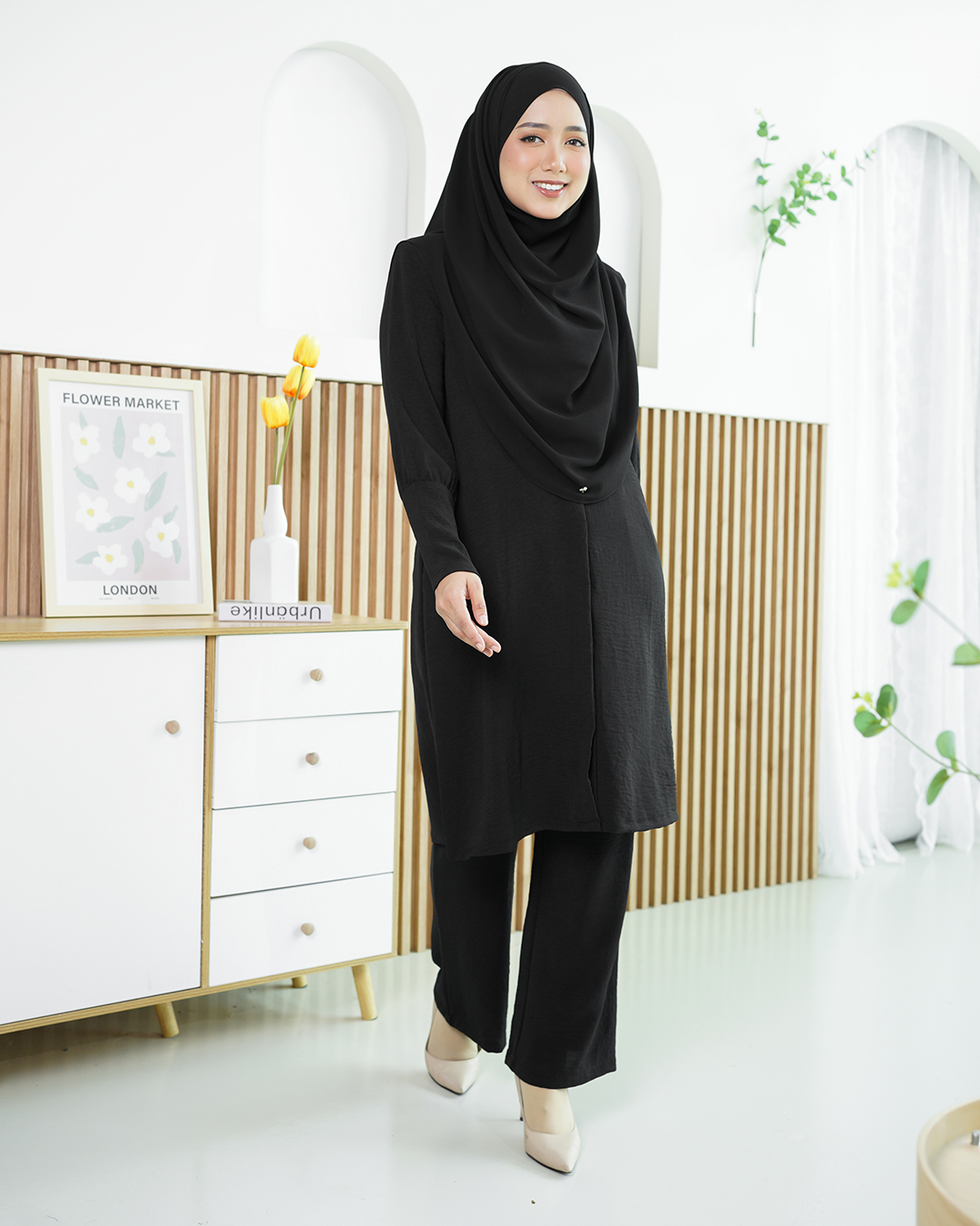Suit Leyla Laluna X MCC - Matte Black