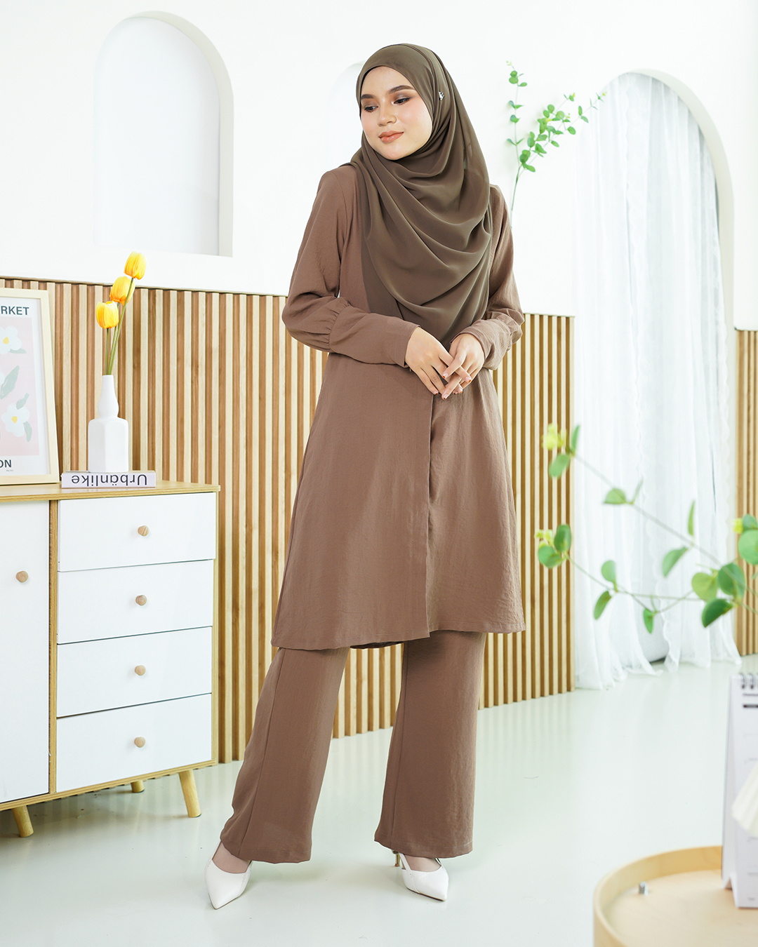 Suit Leyla Laluna X MCC - Peanut Brown