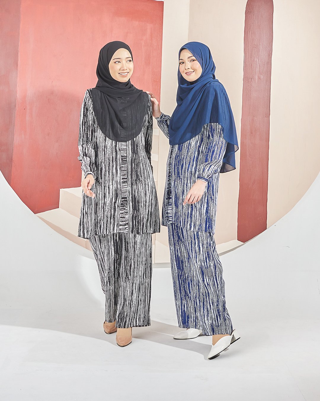 Suit Likita Laluna X MCC - Army Black