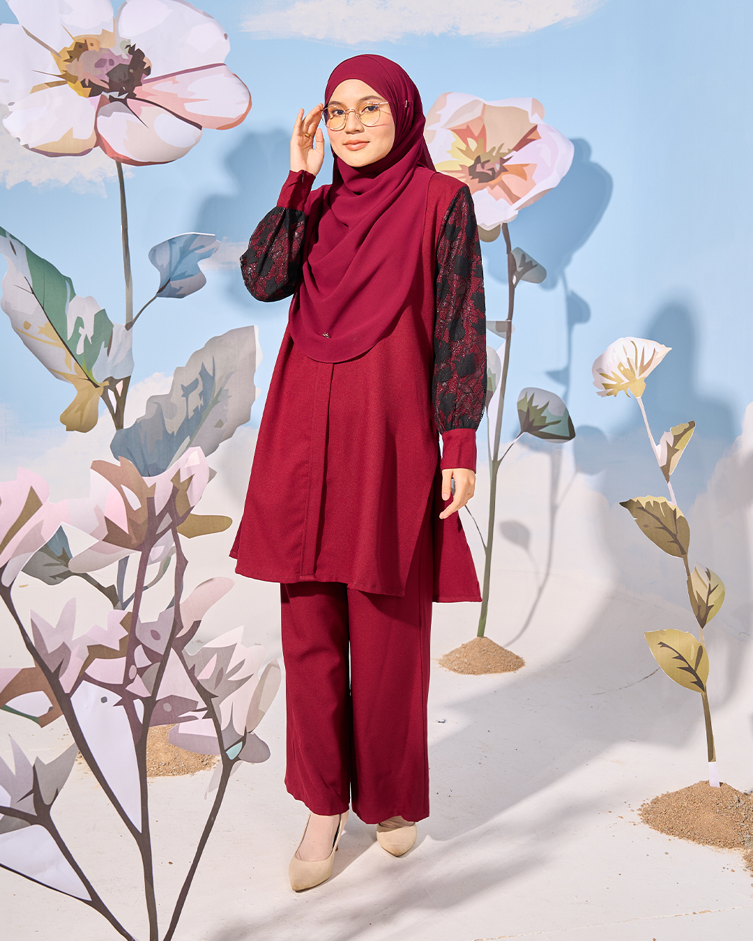 Suit Liliana Laluna X MCC - Currant Red