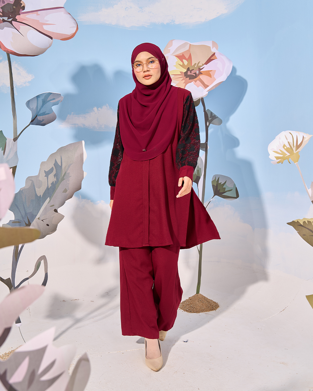 Suit Liliana Laluna X MCC - Currant Red