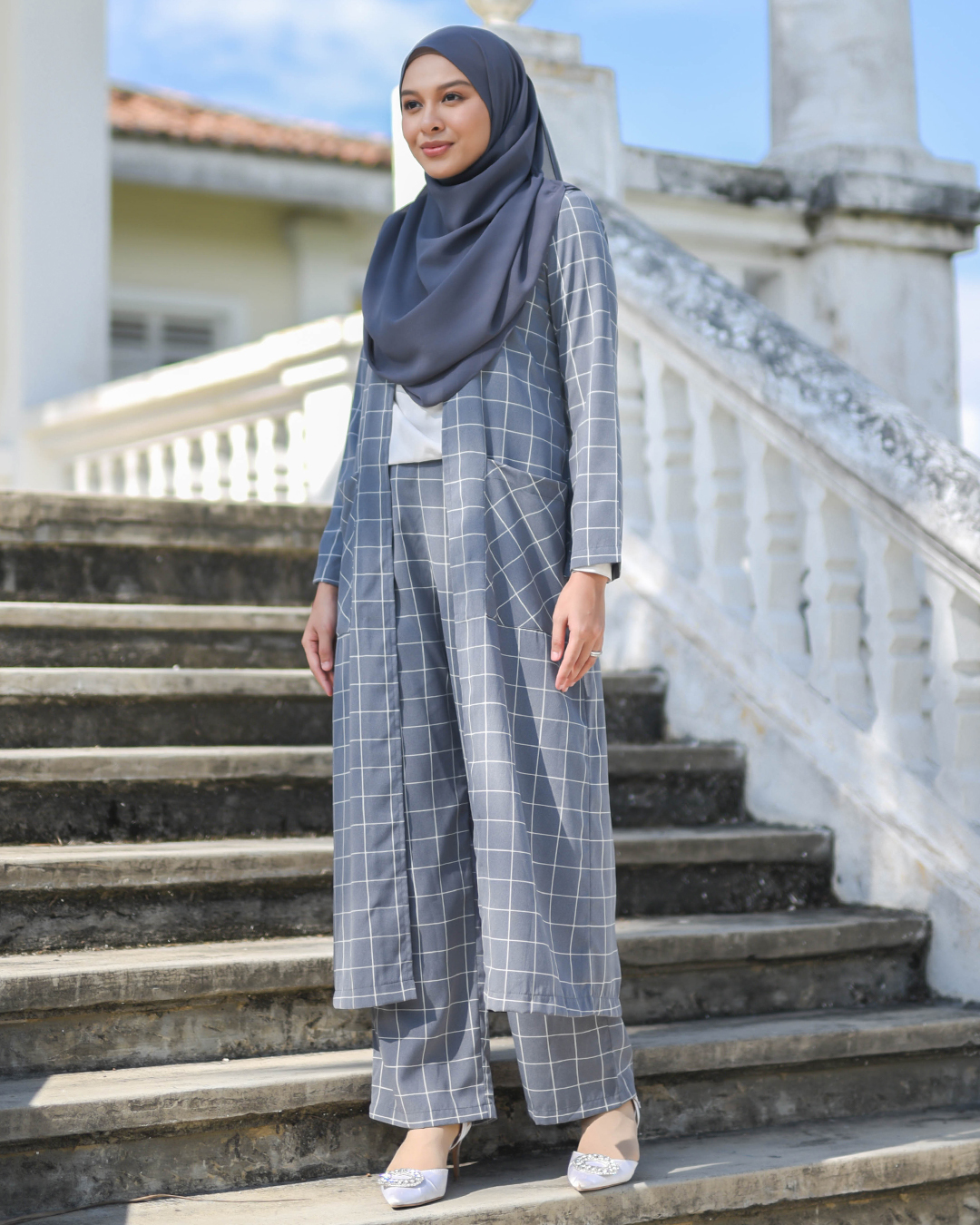 Suit Fatma - Anchor Grey