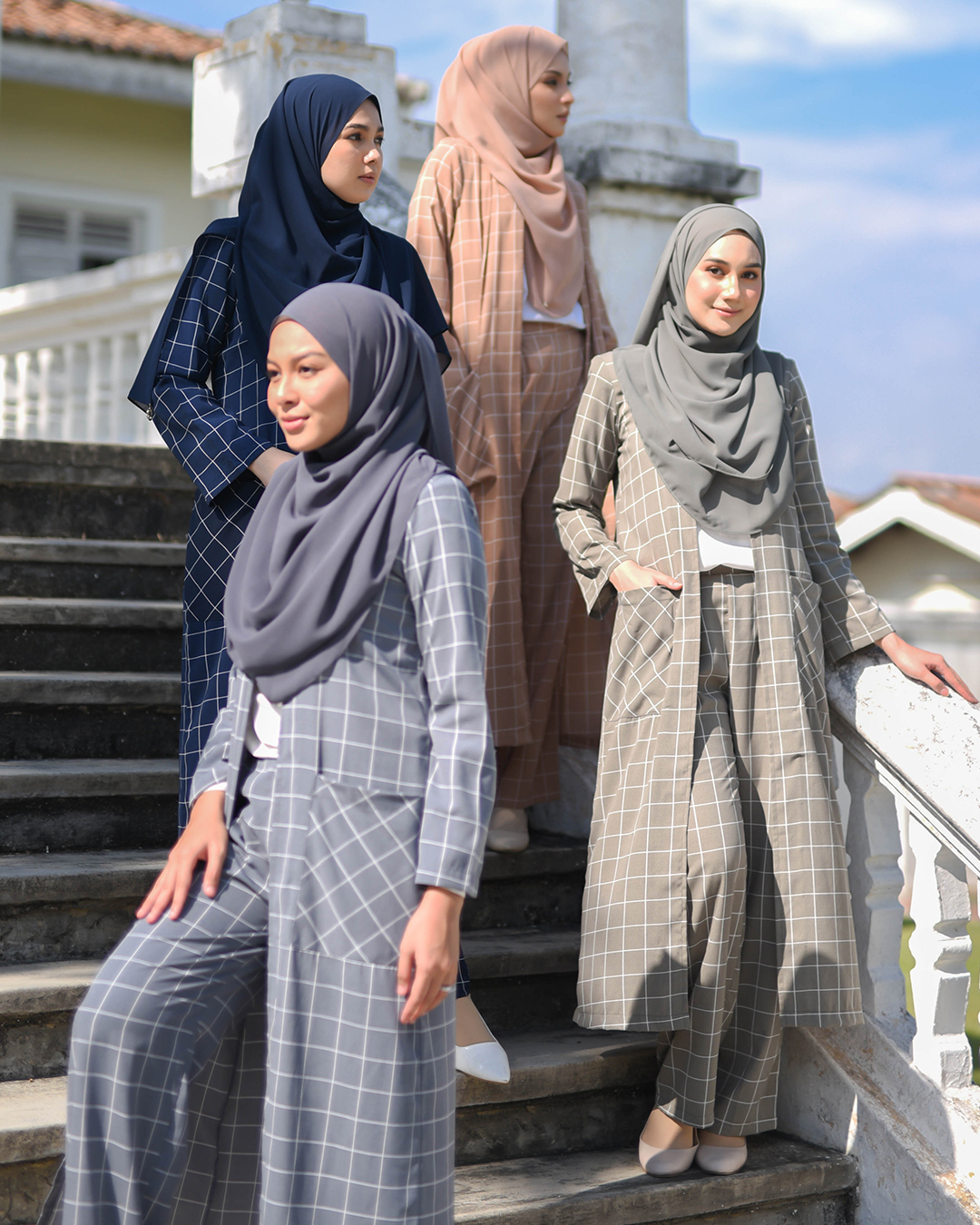 Suit Fatma - Anchor Grey