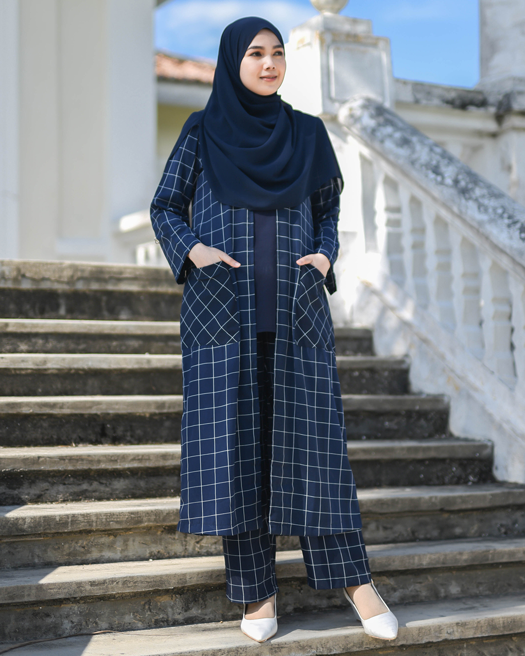 Suit Fatma - Navy Blue