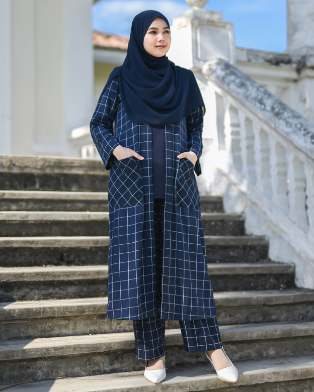 Suit Fatma - Navy Blue