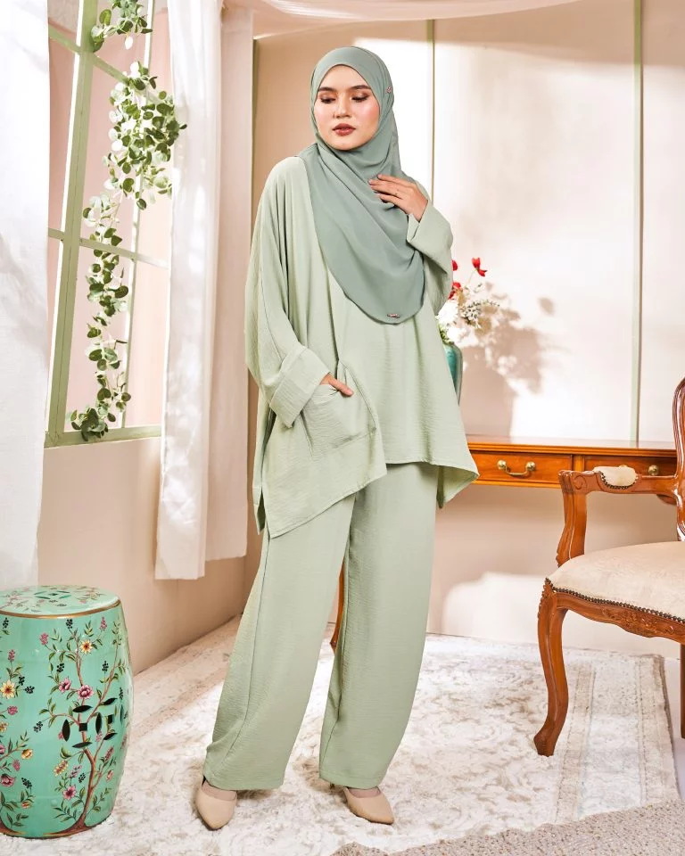 Rayhan Baggy Suit Ironless