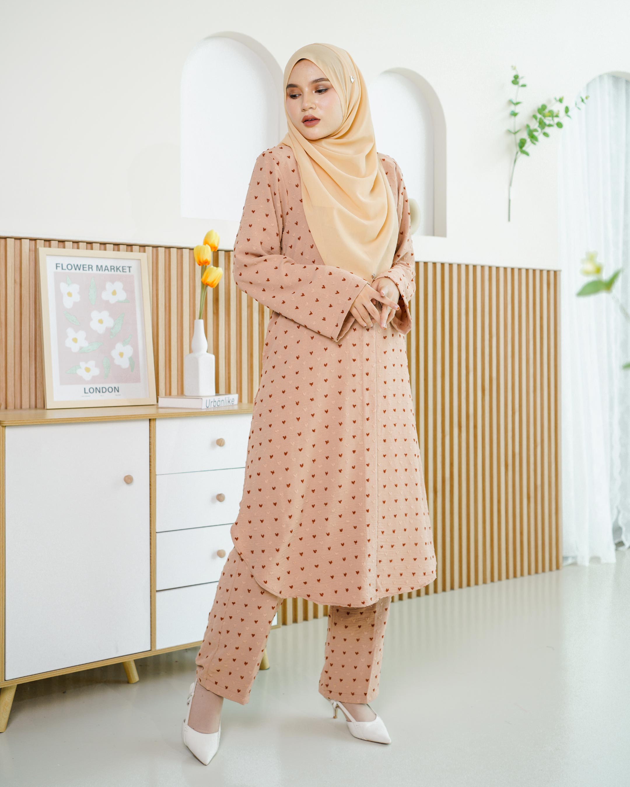 Suit Shafna