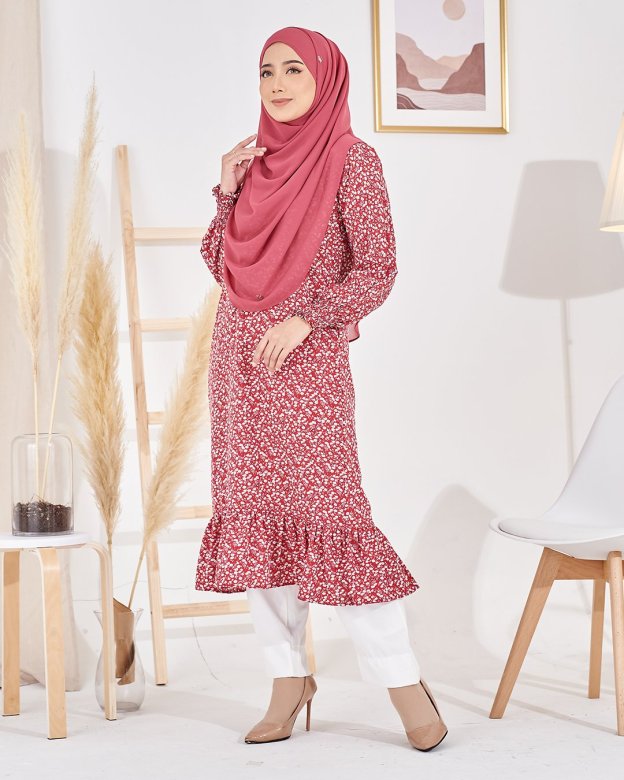 Medi Dress Lashira Laluna X MCC - Cherry Pink
