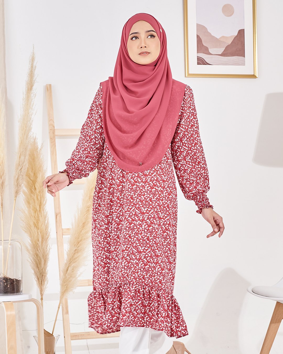 Medi Dress Lashira Laluna X MCC - Cherry Pink