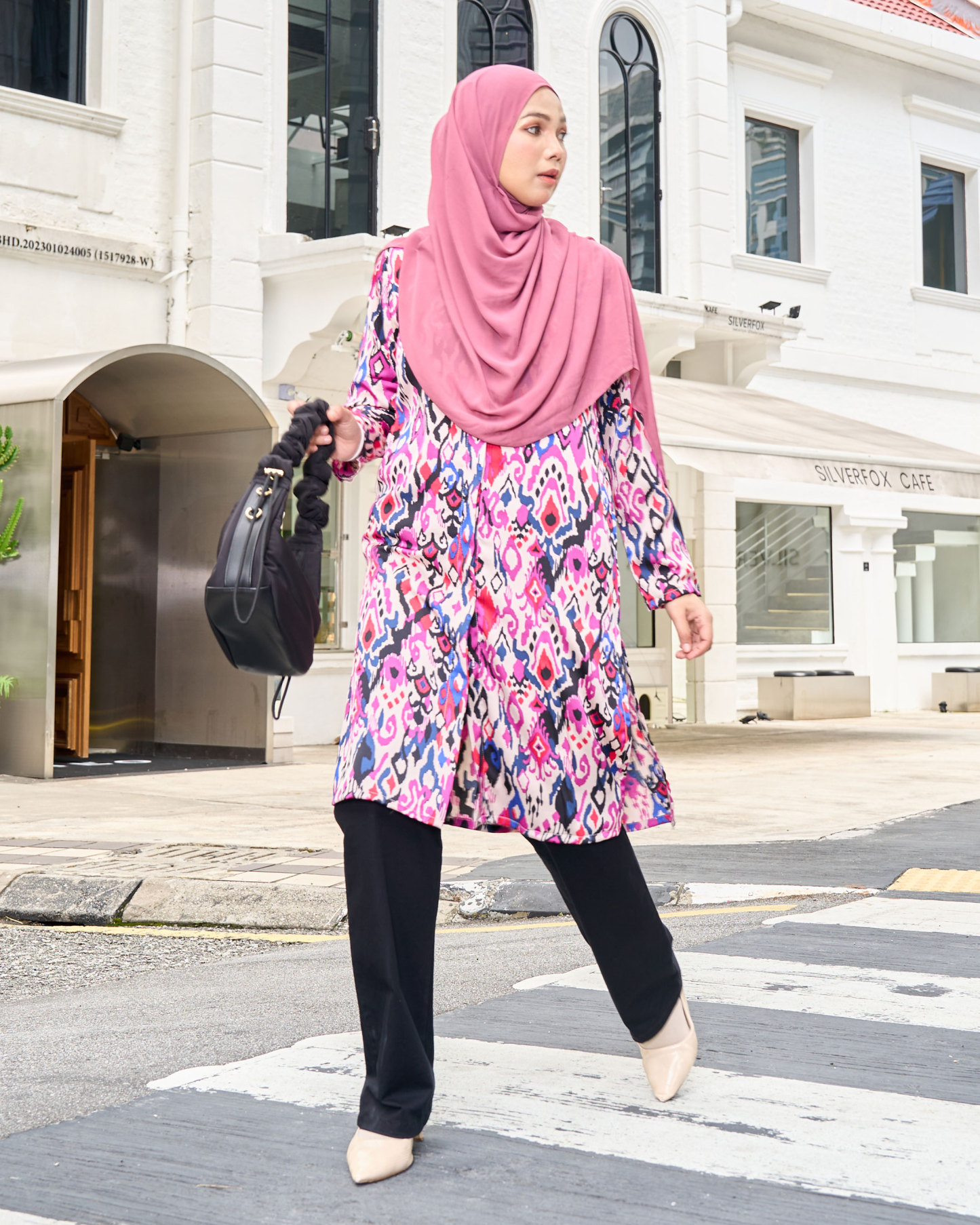 MCC Lifestyle Tunic Satin Arwen 