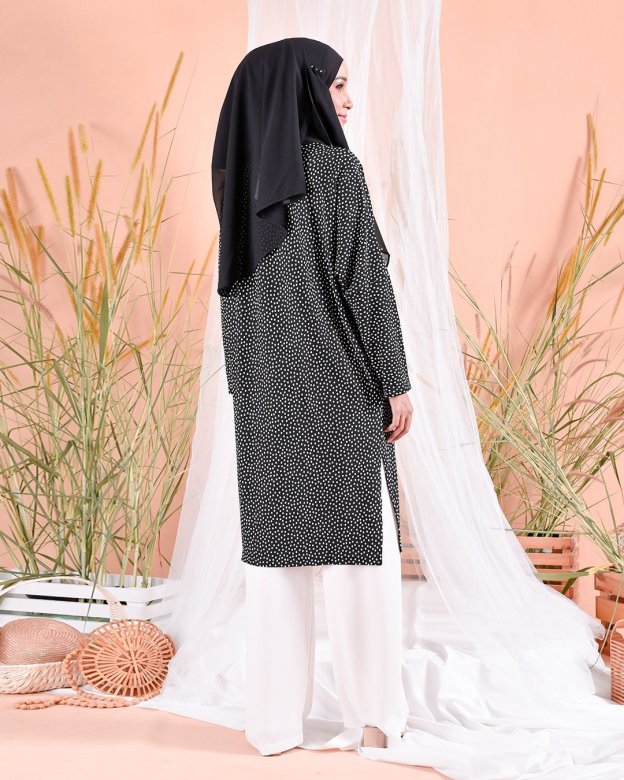 Tunic Kozi Narumi - Charcoal Black