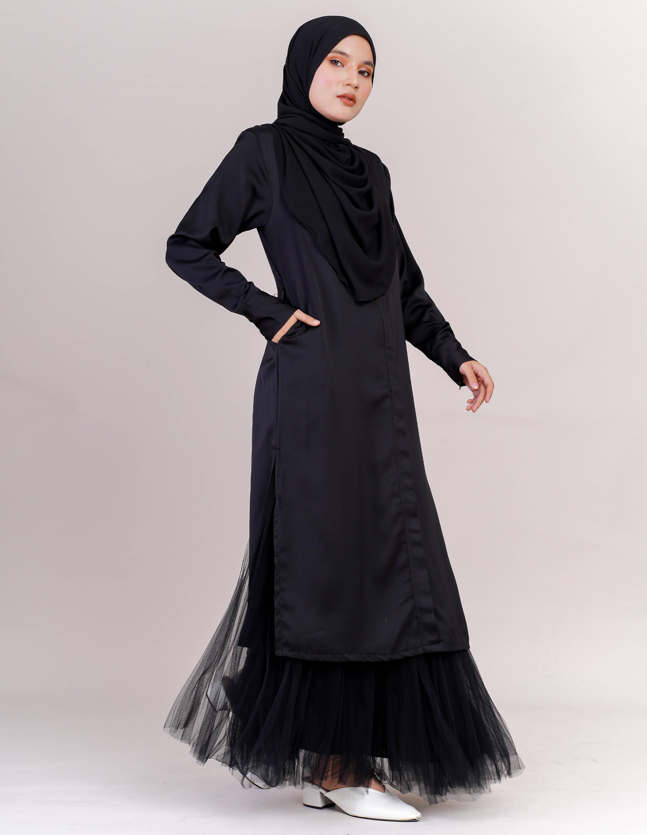 Tunic Luhfa Laluna X MCC - Matte Black