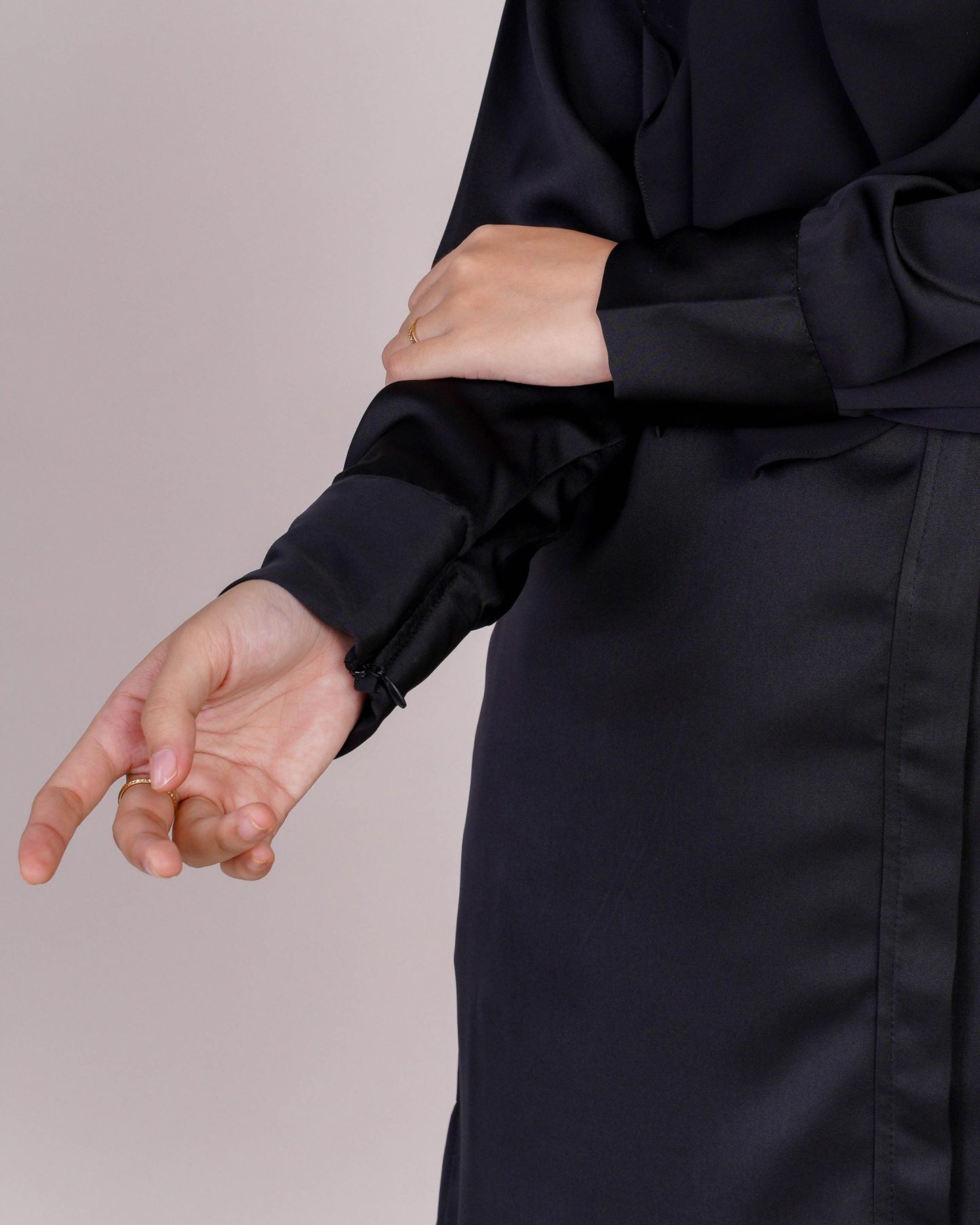 Tunic Luhfa Laluna X MCC - Matte Black