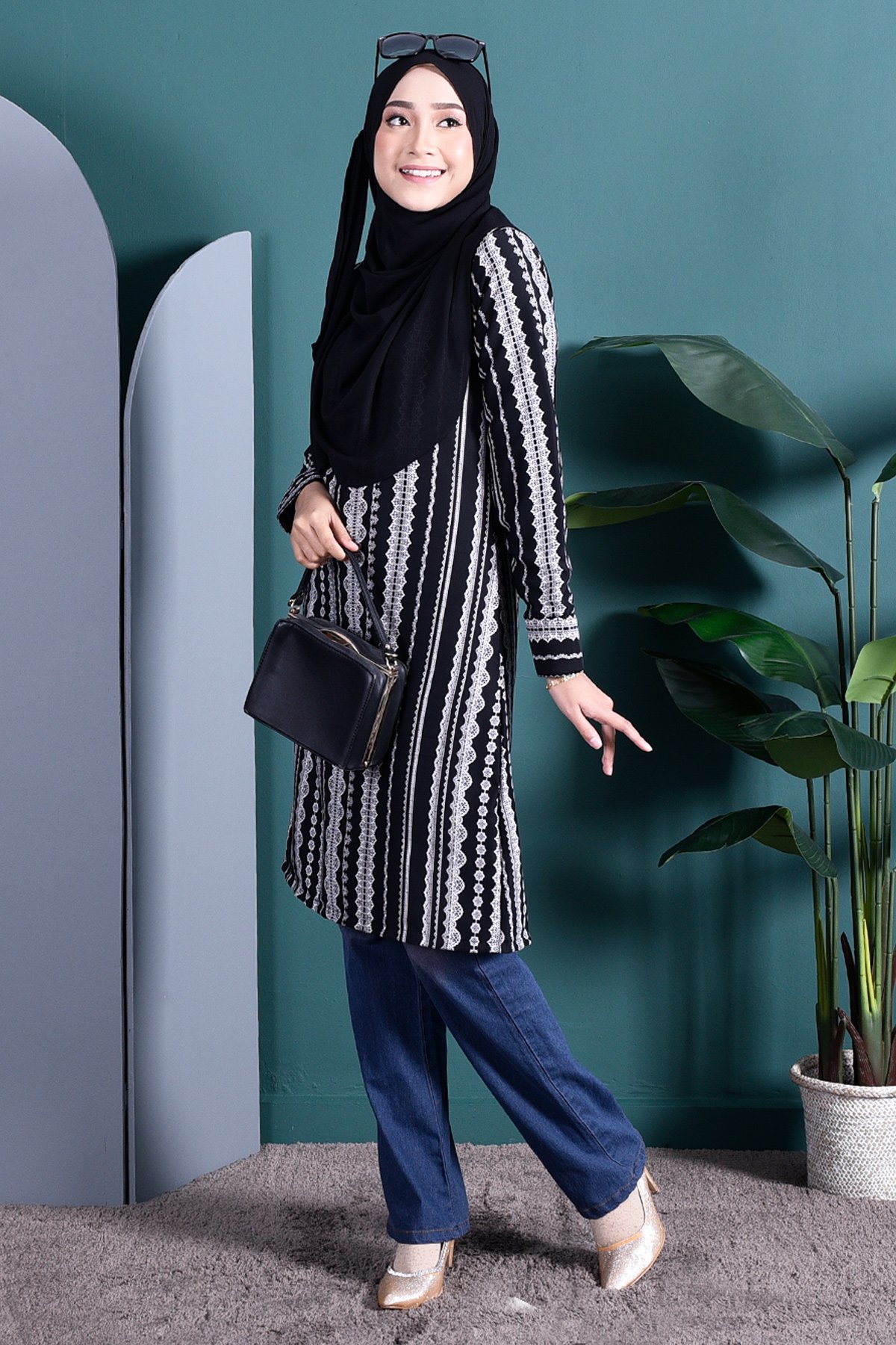 Tunic Mono Alia - Lace Black
