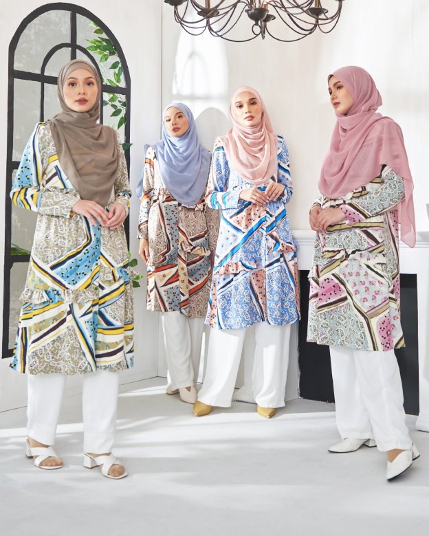 Tunic Qaireen - Peachy Blue