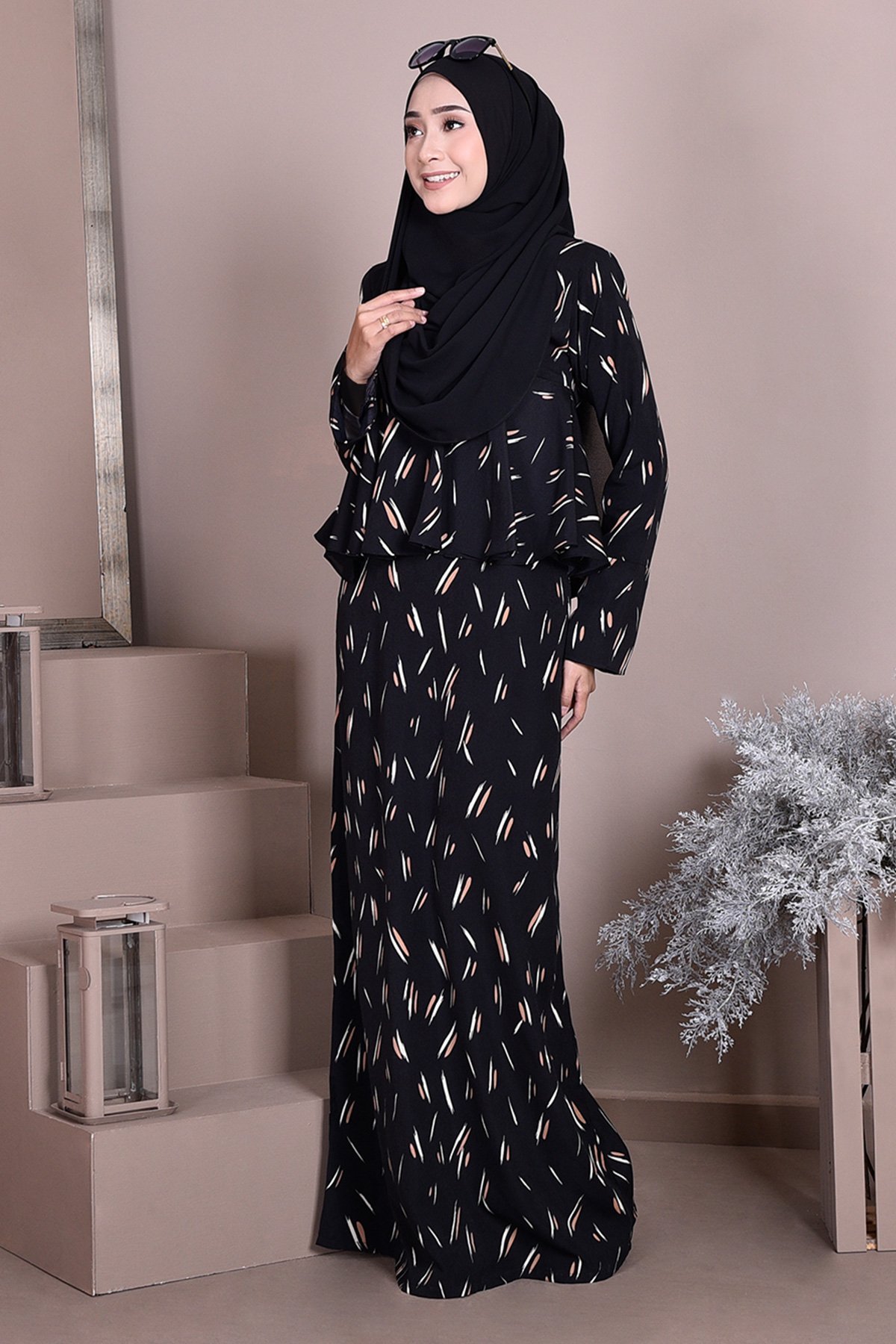 Abaya Alifa Sprinkle - Coal Black