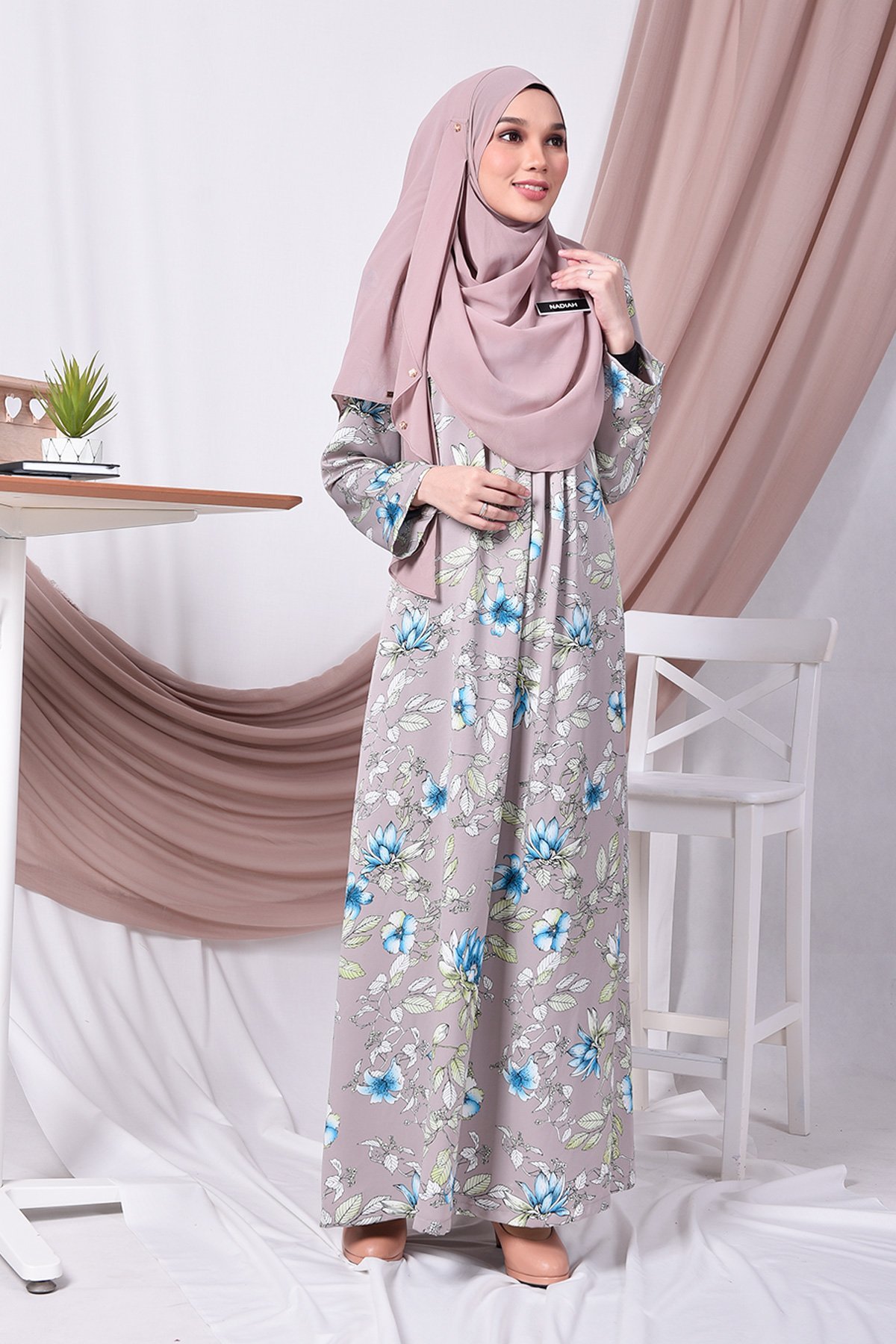 Abaya Pleated Amina - Grey