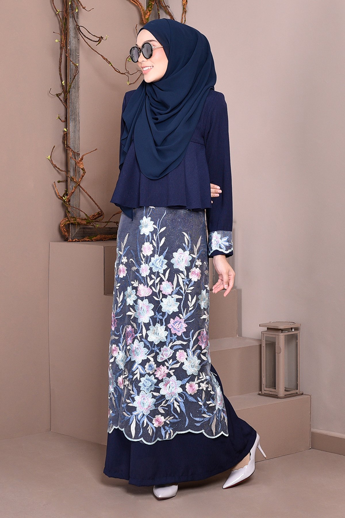 Abaya Lace Ayna - Sea Blue