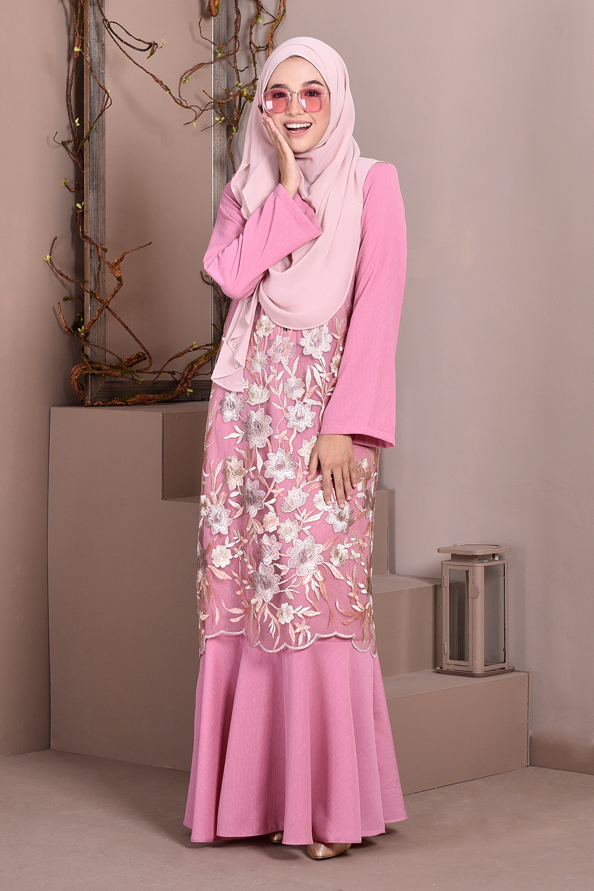 Abaya Lace Mermaid Elsa - Gummy Pink