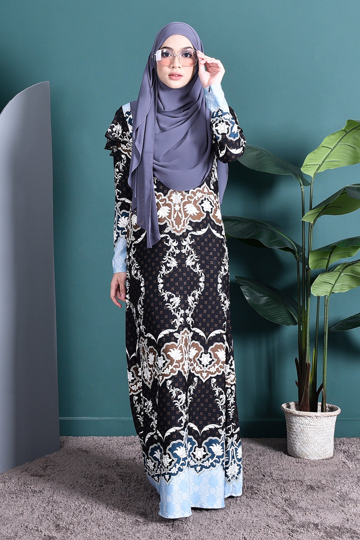 Abaya Suri - Deep Black