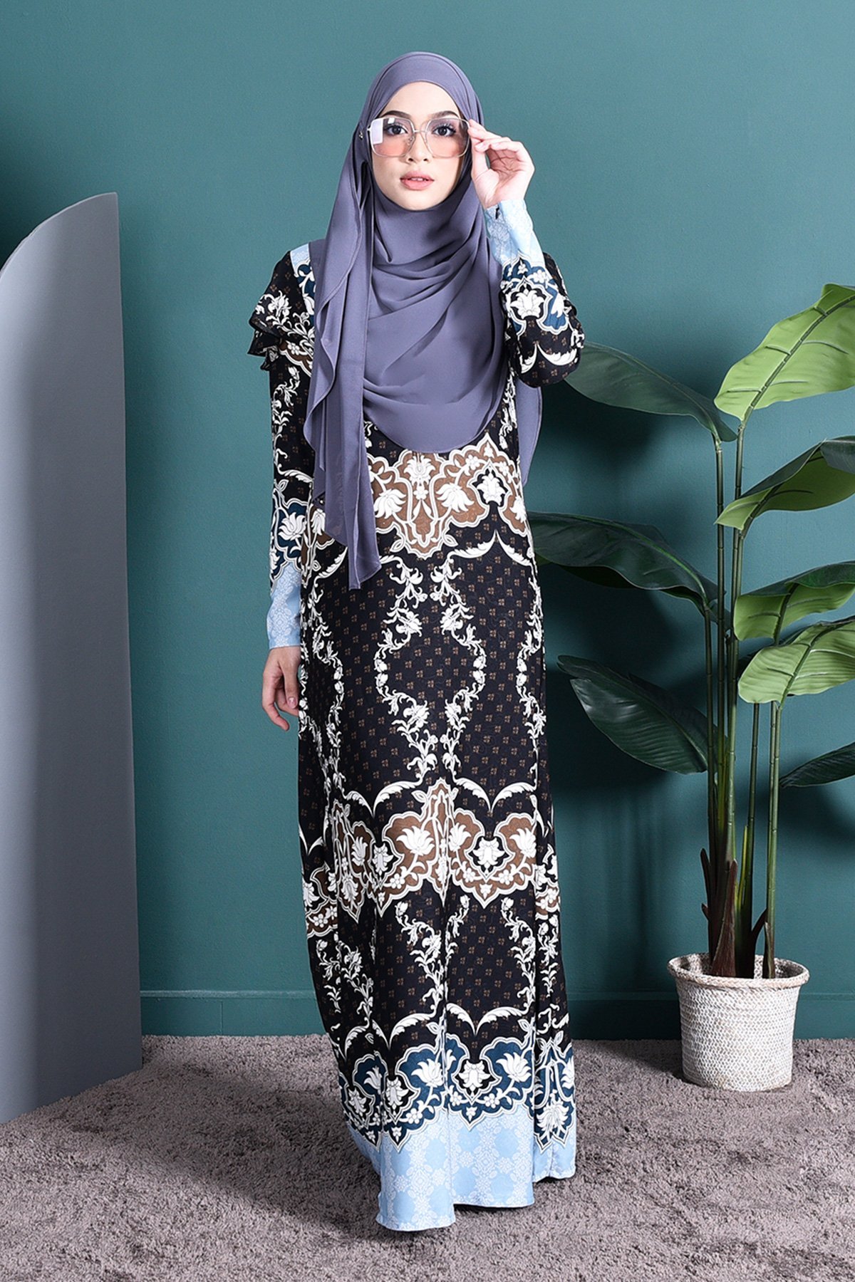 Abaya Suri - Deep Black