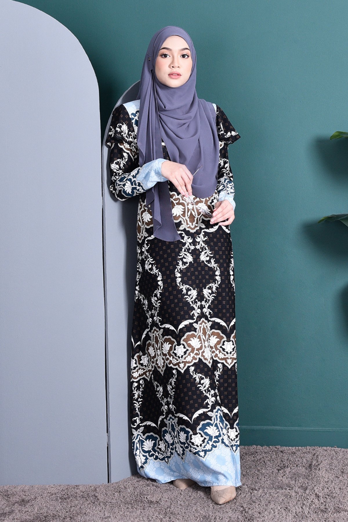 Abaya Suri - Deep Black