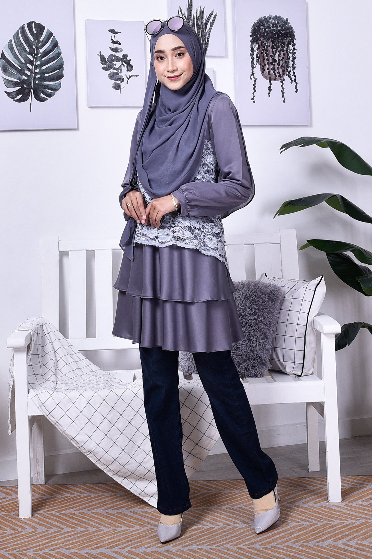 Blouse Lace Baini II - Steel Grey